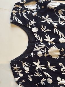 Floral Wollen Kurta