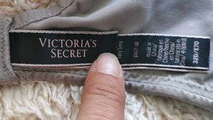 Victoria's secret : Upper inner