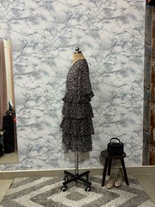 Frill Dress m To L