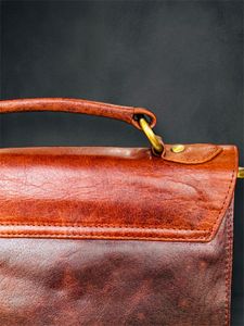 Ladies Hand Begs Genuine Leather Premier Bulls
