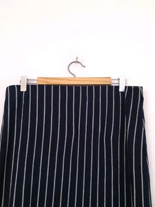 Navy Blue Casual Skirt (Women&#39;s)