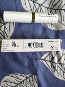 Myglamm Lit Creamy Matte Lipstick