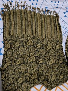 Women Kashmiri Print Sequin Embroidery Wool Top