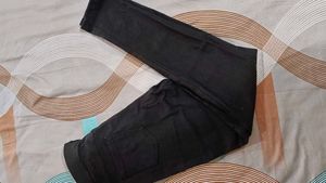 Black Jeans