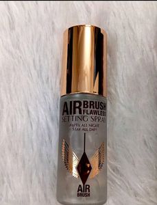 Charlotte Tilbury Airbrush Setting Spray
