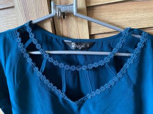 WOmen Top… No Flaws … Looks Very Sexy