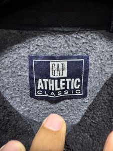 GAP Athletic Classic Quarter Zip Grey Black Fleece