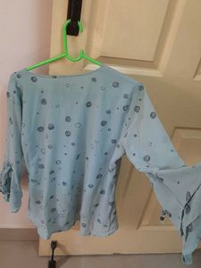 It Is A Beautiful Top To Wear In Office or Party