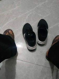 Nike Revolution 6 NN Shoes