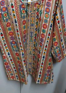 New Women Cotton Foil Print Short Kurti