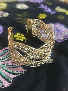 Gold Tone Openwork Bangle