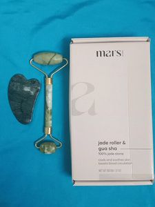 Mars by GHC, Jade Roller &amp; Gua Sha.