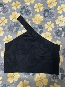 Black One-Shoulder Crop Top
