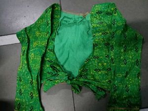 Blouse With Full Sleeves And Knot