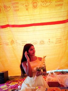 Backless Dress💛💐