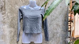 V. CUTE GREY H&amp;M TOP