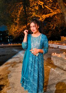 Nayra Cut Suit
