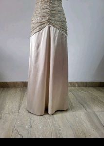 Beautiful 😍❤️ Gown