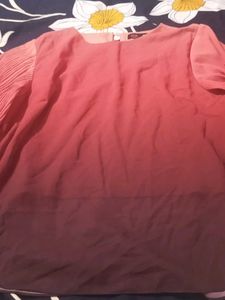 Coral Ombre Pleated Sleeve Top