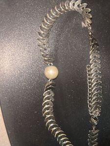 Silver Herringbone Pearl Necklace
