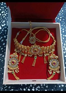 Necklace Set