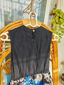 Designer Gown For Party And Festives