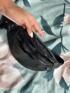 Cross Bag / Sling