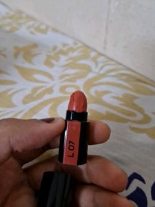 RENEE FAB BULLET LIPSTICK - SALMON SLAY