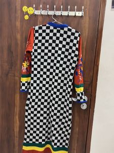 women woolen kurti
