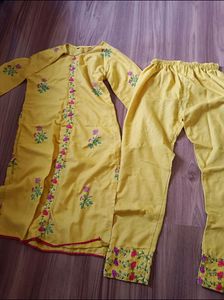 Kurta Set With Pent