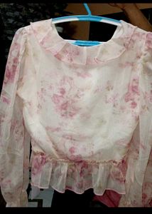 Ruffle Top