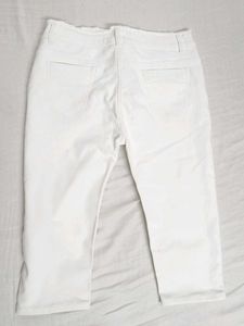 White Capri Pants