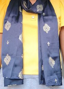 Black &amp; Gold Patterned Fabric