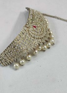 ✨ 3-Piece Choker Necklace Set – With FREE Earrings