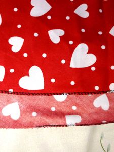 Red Heart Print Skirt