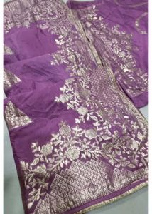 Trendy Fashion Saree🫰