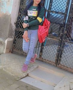 Green Wollen Sweater Used Sometimes No Coin