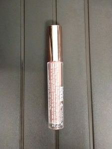 Lakme 9-5 Primer+Matte Lip colour