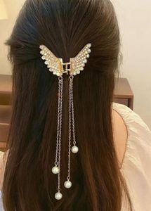 Winged Pearl Hair Clip