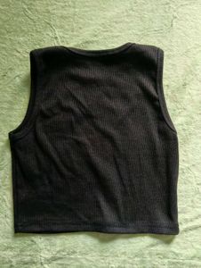 Black Sleeveless Top