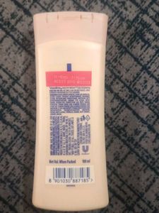 Vaseline Body Lotion With Triple Sunscreens