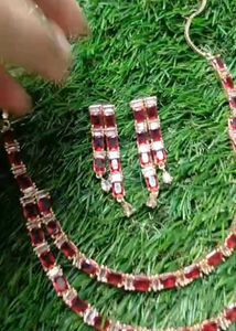 Red Stone Bracelet🔥🌟 ONLY RS 2500 🌟🔥