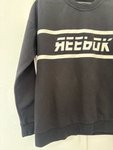 Unisex Reebok Sweatshirt