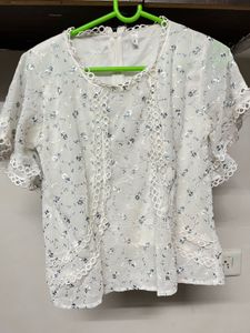 Floral Lace Top Cute ☺️