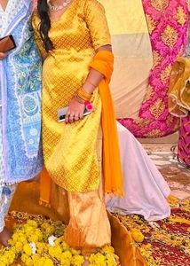 Haldi Suit