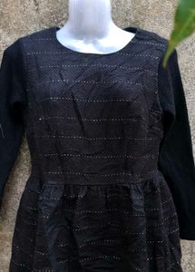 4.2.1 CUTE BLACK DRESS