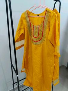 Yellow Kurta Set With Pink Dupptta