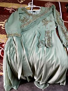 🫒🫒very elegant grapes colour festive gown