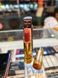 Gucci Lipstick - 204