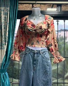 Floral Print Smocked Crop Top